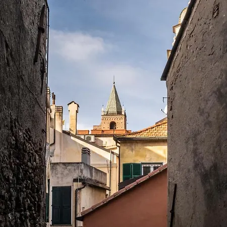 Archivolto Del Teatro 招待所
