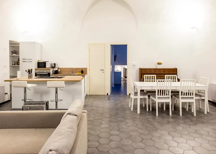 Archivolto Del Teatro