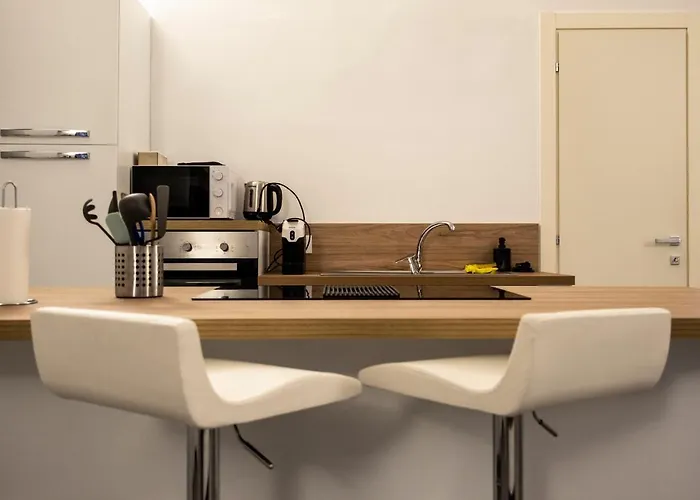 Archivolto Del Teatro בית הארחה