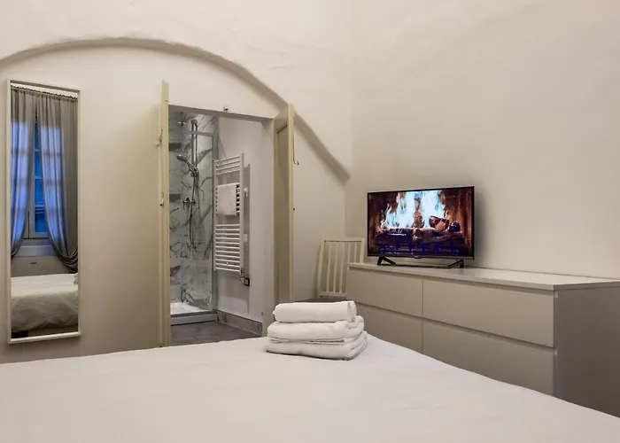 Archivolto Del Teatro 3*